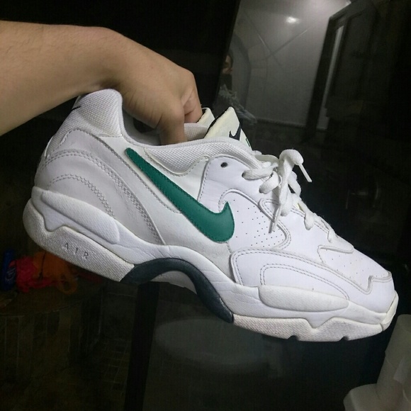 Vintage nike shoes Clearance